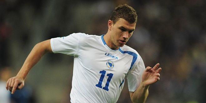 Edin Dzeko maintient l’espoir