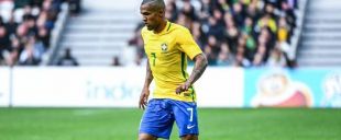 Douglas Costa forfait contre la Serbie