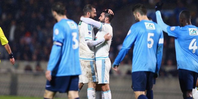 L'OM se qualifie... dans la douleur