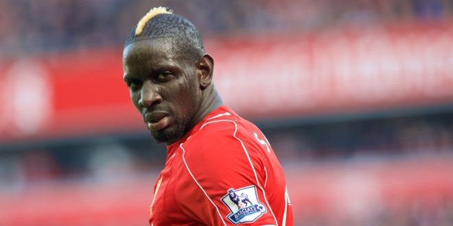 Sans vraiment trembler, Liverpool file en quarts